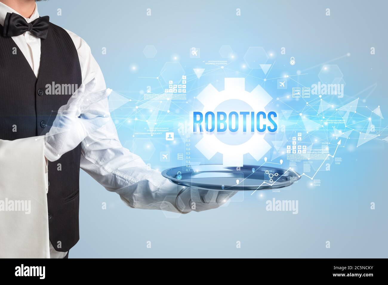 Kellner bedient neues Technologiekonzept mit ROBOTIKBESCHRIFTUNG Stockfoto