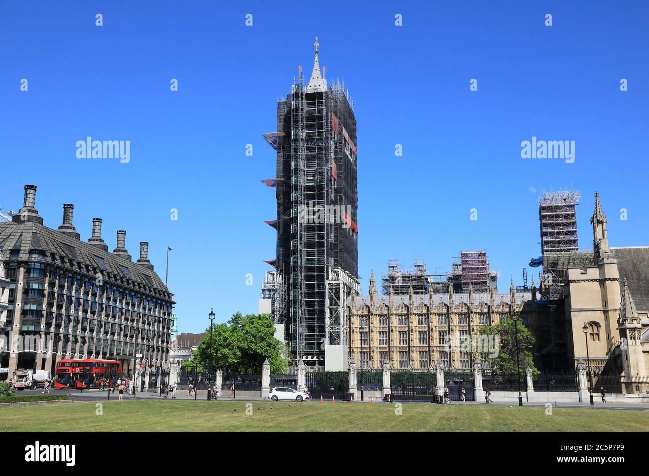 Der Elizabeth Tower, oder Big Ben, im Palace of Westminster, wird für dringende Reparaturen renoviert, in London, Großbritannien Stockfoto