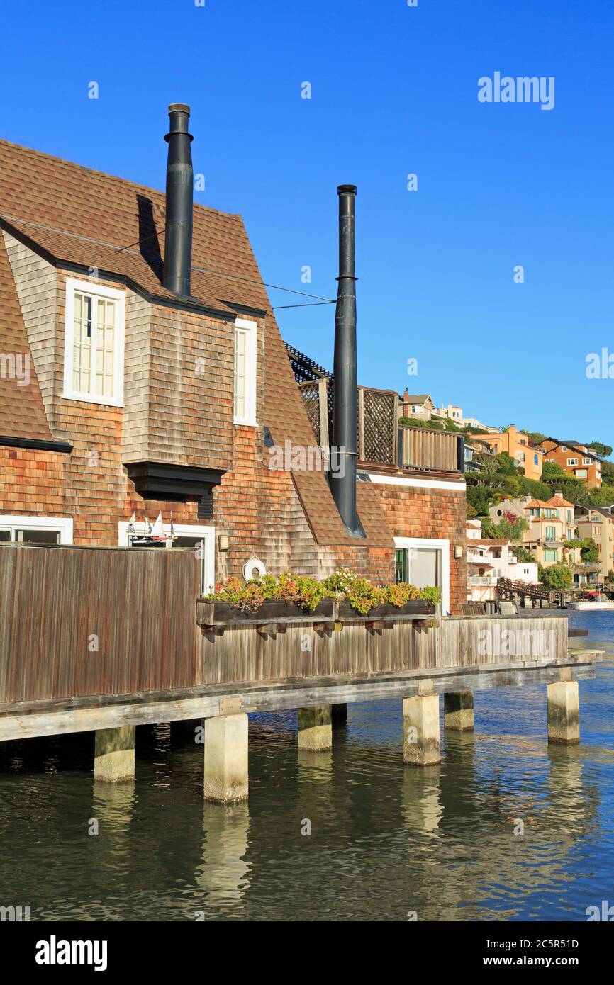 Ufergegendhäuser in Tiburon, Marin County, Kalifornien, USA Stockfoto