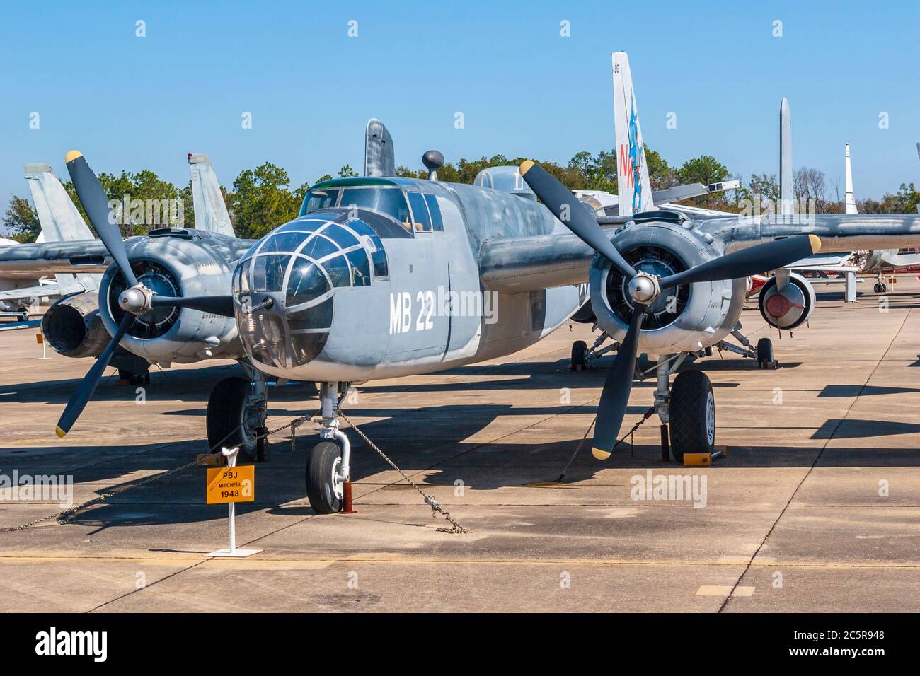 North American B-25 Mitchell im Naval Air Museum in Pensacola, Florida - Heimat der Blue Angels. Stockfoto