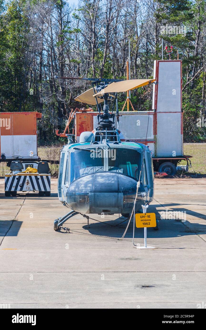 Bell UH-1 HUEY Iroquois Hubschrauber im Naval Air Museum in Pensacola, Florida - Heimat der Blue Angels. Stockfoto