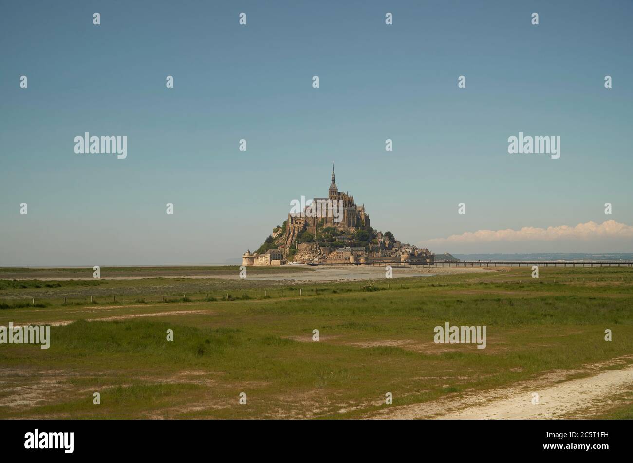 Mont St. Michel im Tideland Stockfoto