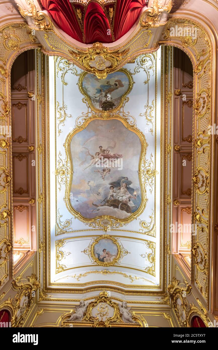 Sankt Petersburg, RUSSLAND. Heimkino des Yusupov-Palastes auf dem Inneren von Moika. Es wurde im XVIII Jahrhundert errichtet Stockfoto