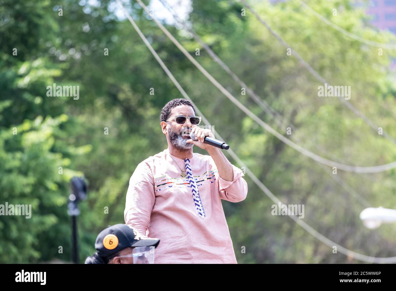 2020. Juni: Kundgebung im Grant Park, veranstaltet von Chris Harris, einem lokalen Pastor in Chicago. Stockfoto