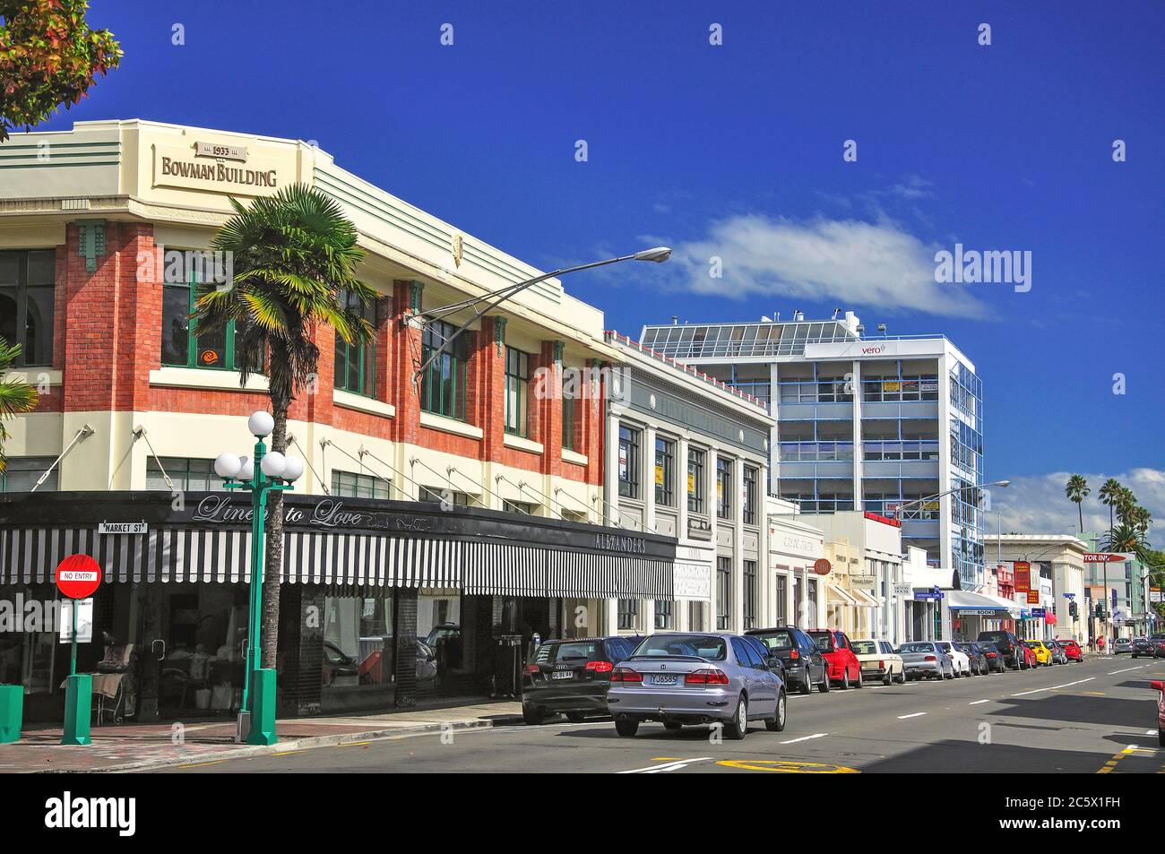 Art-Deco-Gebäude auf Tennyson Street, Napier, Hawkes Bay, North Island, Neuseeland Stockfoto