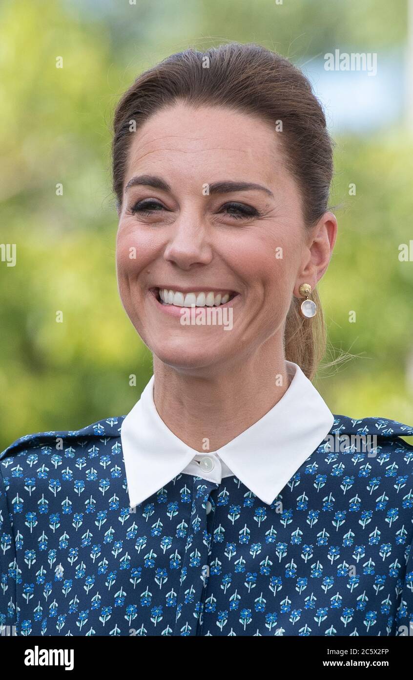 Die Herzogin von Cambridge bei einem Besuch im Queen Elizabeth Hospital in King's Lynn im Rahmen der NHS-Geburtstagsfeier. Stockfoto