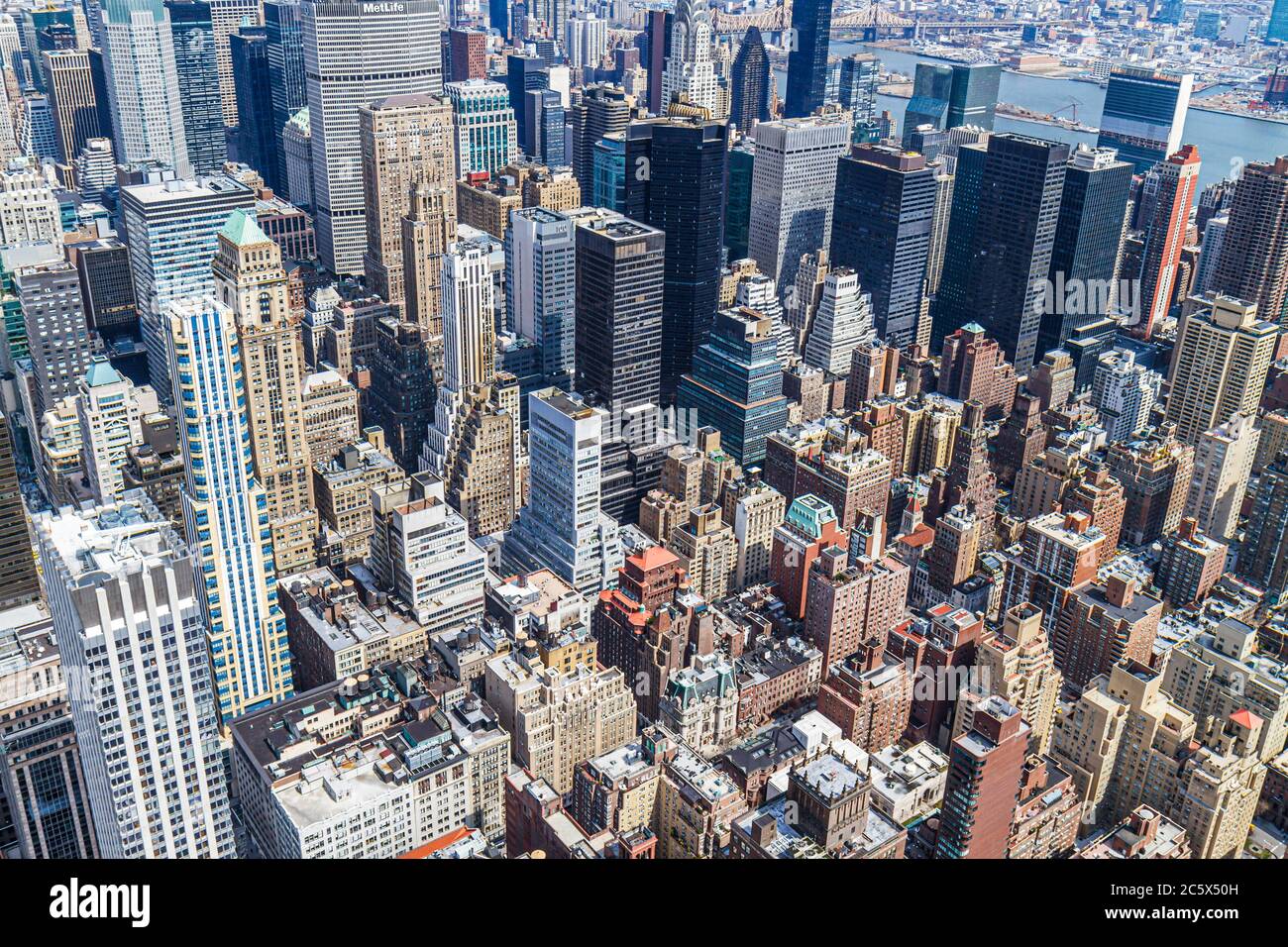 New York, New York City, NYC, Manhattan, Midtown, 34. Street, Empire State Building Observatory, Hochhaus-Wolkenkratzer Gebäude Skyline Stockfoto