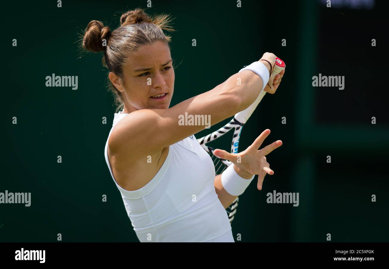 Maria Sakkari aus Griechenland spielt im Doppel beim Wimbledon Championships Grand Slam Tennis Turnier 2019 Stockfoto