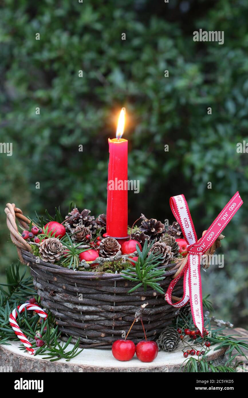 Kerzenkorb Stockfotos und -bilder Kaufen - Alamy