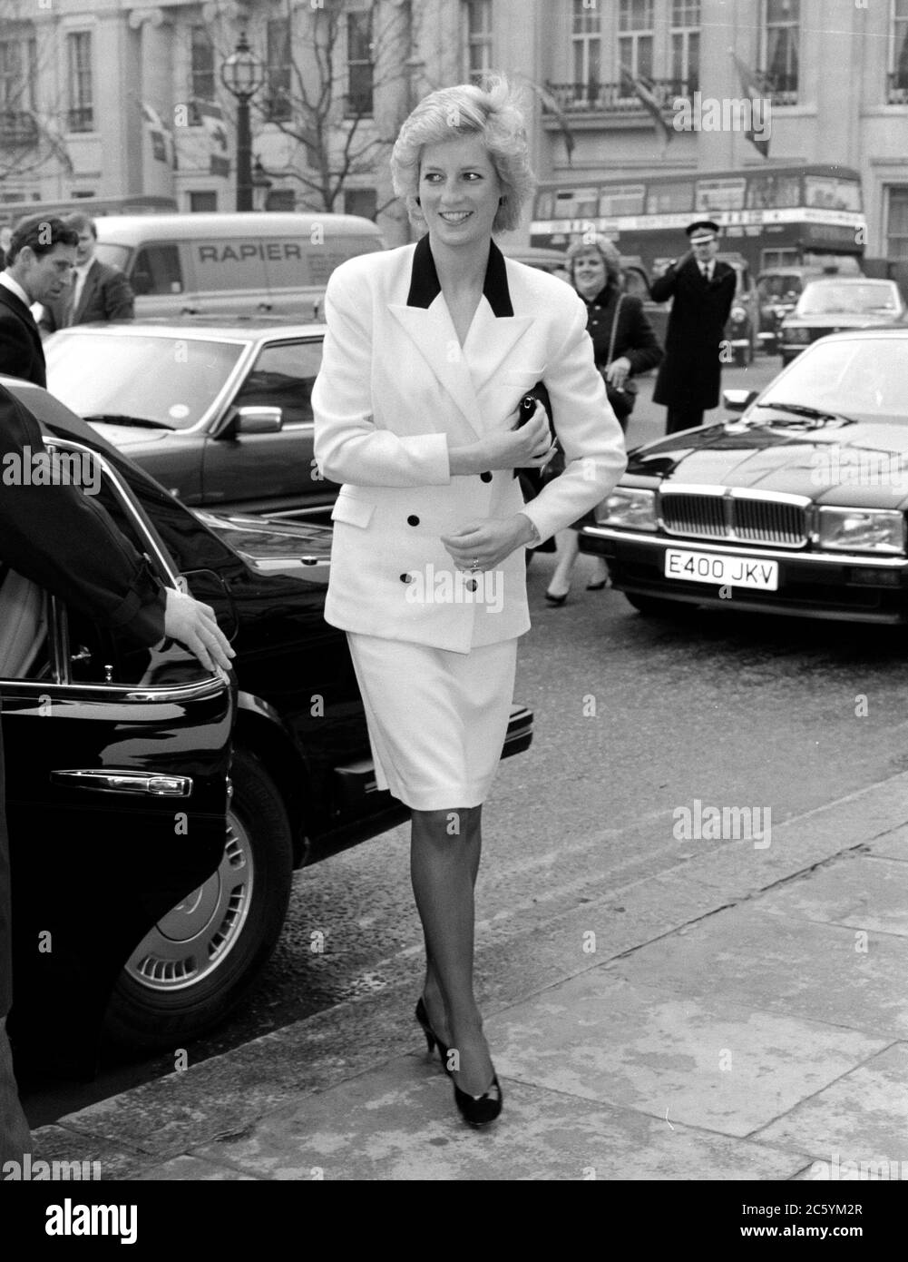 ARCHIV: LONDON, GROSSBRITANNIEN: C. 1989: S.H. Diana, Prinzessin von Wales. Datei Foto © Paul Smith/Featureflash Stockfoto