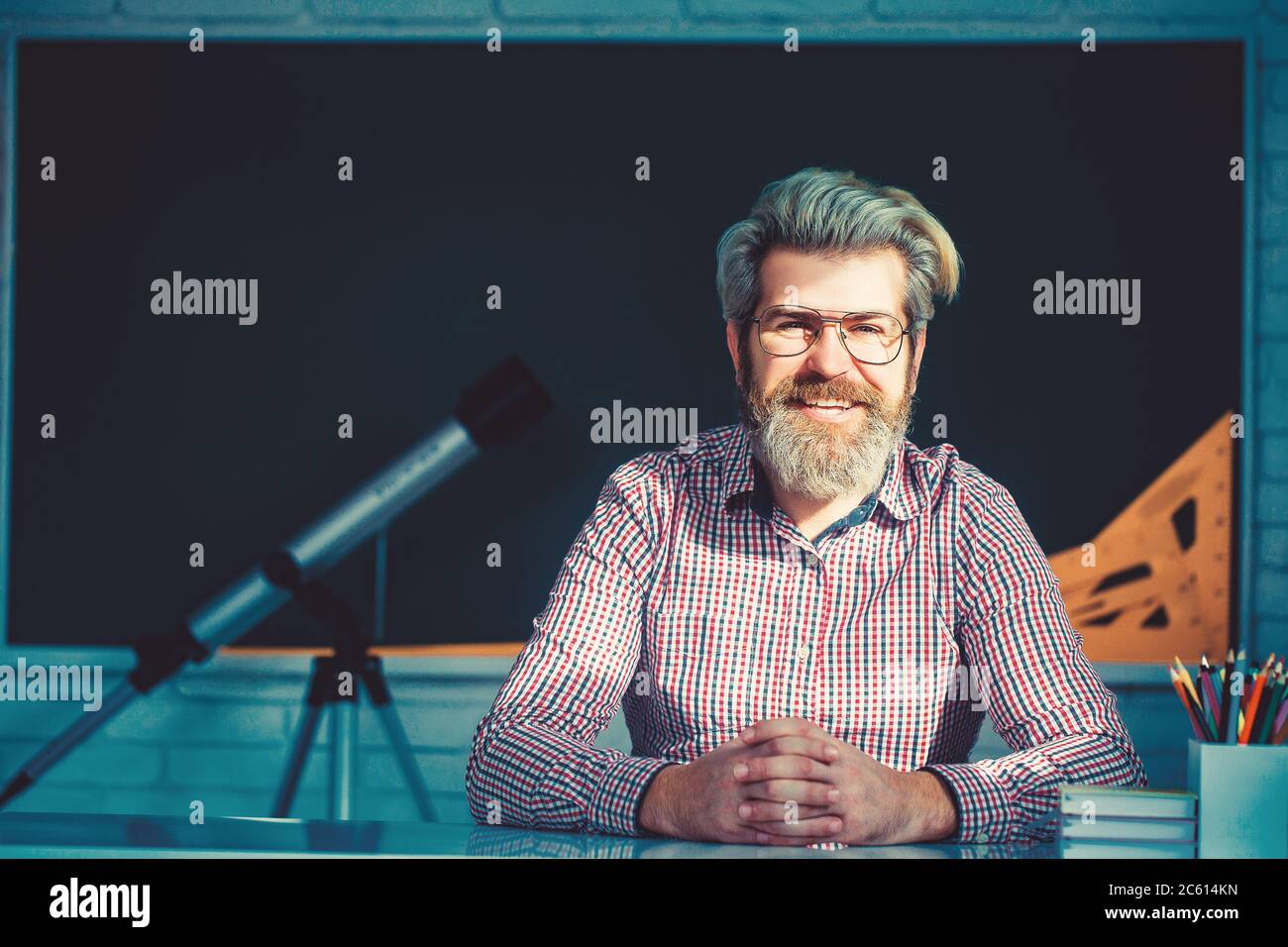Aristokrat mit berd-Gelehrter in der Elite-Hochschule Stockfoto