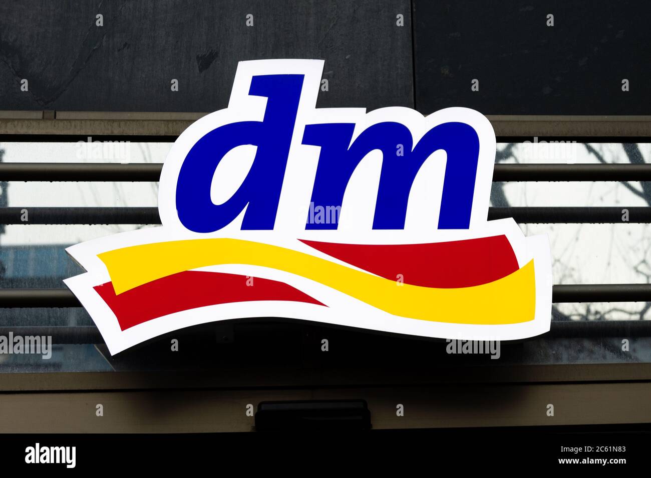 Logo der Drogeriekette DM Stockfoto