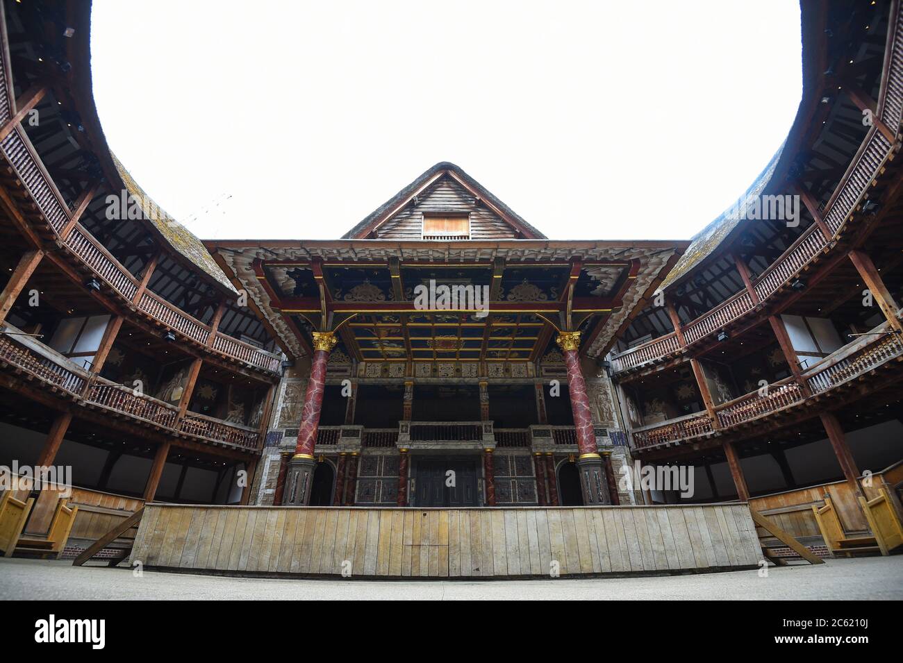Ein Blick auf Shakespeares Globe, der leer steht, nachdem die Regierung ein £1.57 Milliarden Kunst-Unterstützungspaket angekündigt hatte. Stockfoto