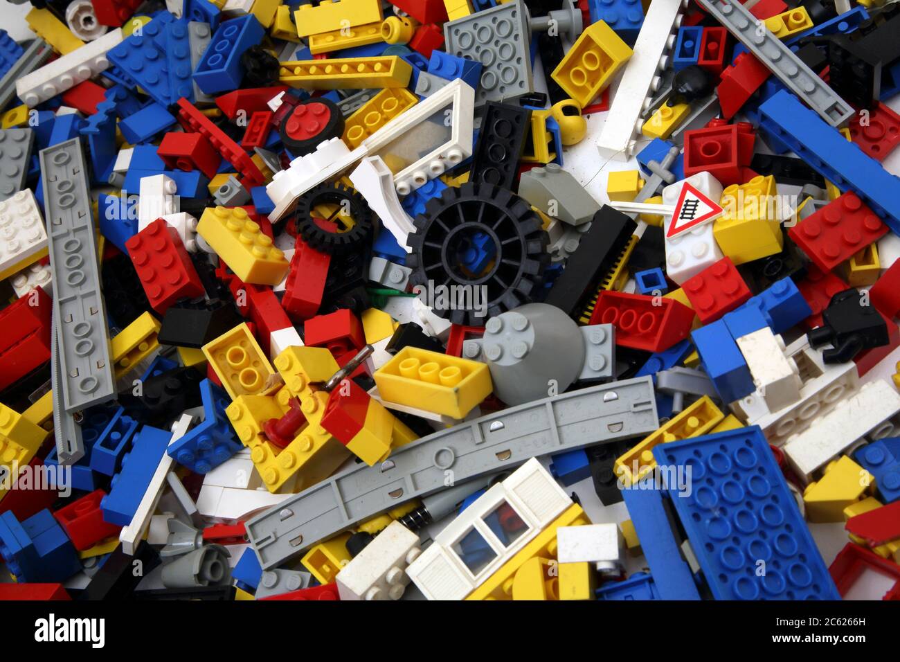 Nahaufnahme eines Stapels Vintage Lego Stockfoto