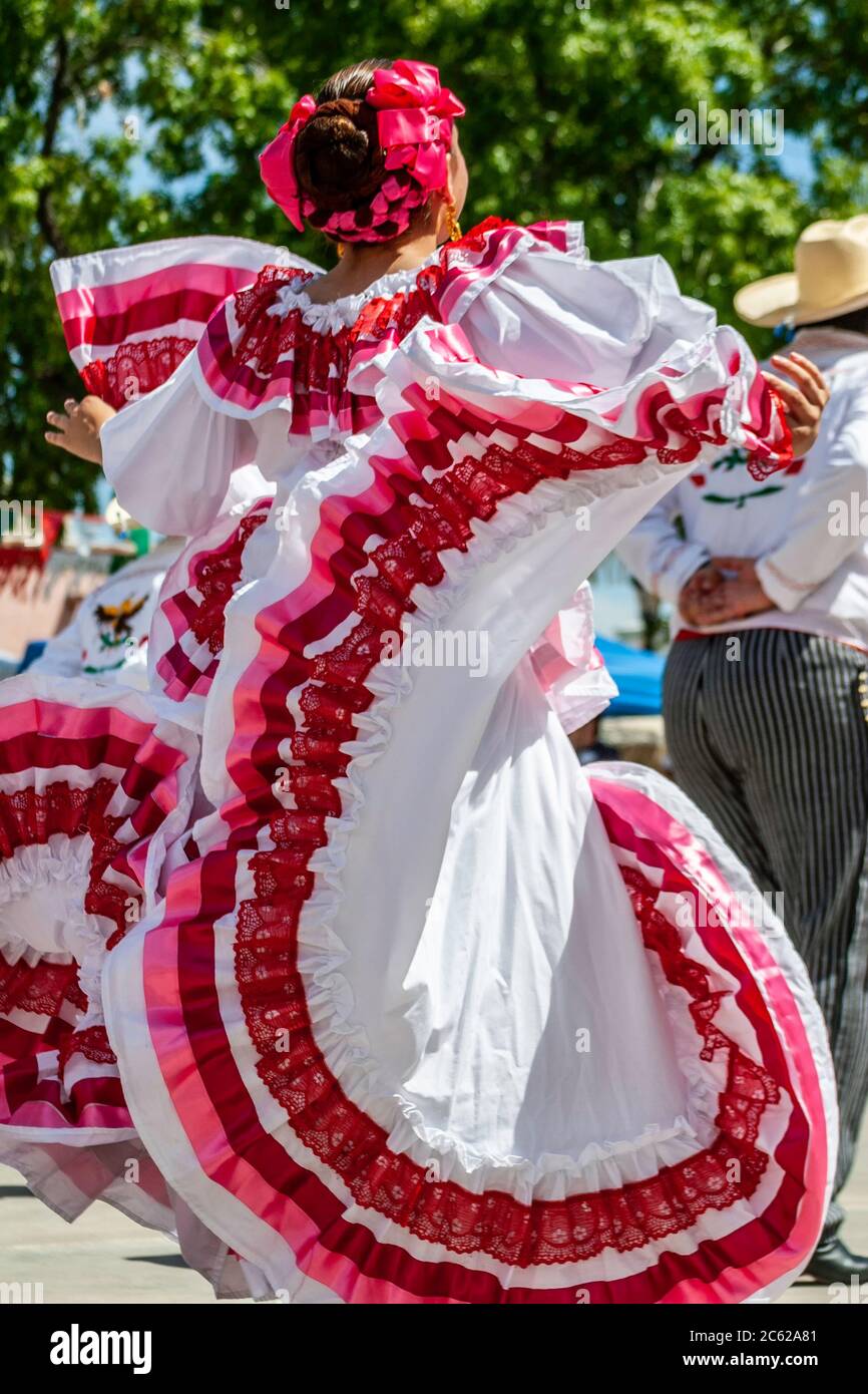 Mexikanische Tänzerin, 16. September, mexikanische Feier zum Unabhängigkeitstag, Alt-Mesilla, New Mexico USA Stockfoto