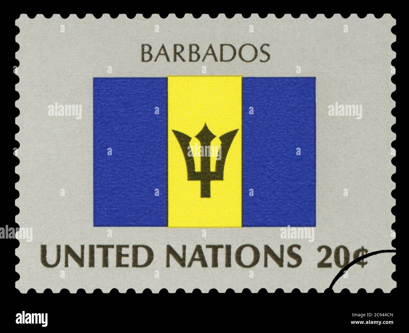 BARBADOS - Briefmarke von Barbados Nationalflagge, Serie der Vereinten Nationen, um 1984. Stockfoto