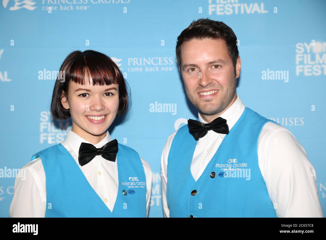 Princess Cruises ist einer der Sponsoren des Sydney Film Festivals. Bei der australischen Premiere von The Two Faces of tauchten Mitarbeiter auf dem roten Teppich auf Stockfoto
