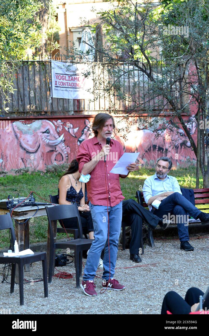 Roma, Italien. Juli 2020. Machtmissbrauch und Diskriminierung. Die unantastbaren Statuen des Westens. Kredit: SPP Sport Presse Foto. /Alamy Live Nachrichten Stockfoto