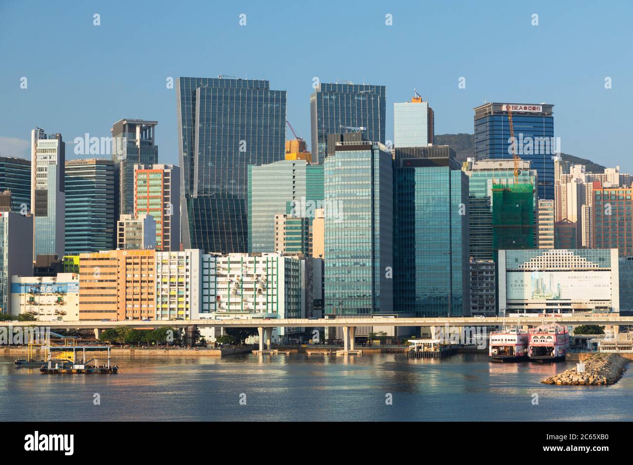 Wolkenkratzer von Kwun Tong, Kowloon, Hongkong Stockfoto