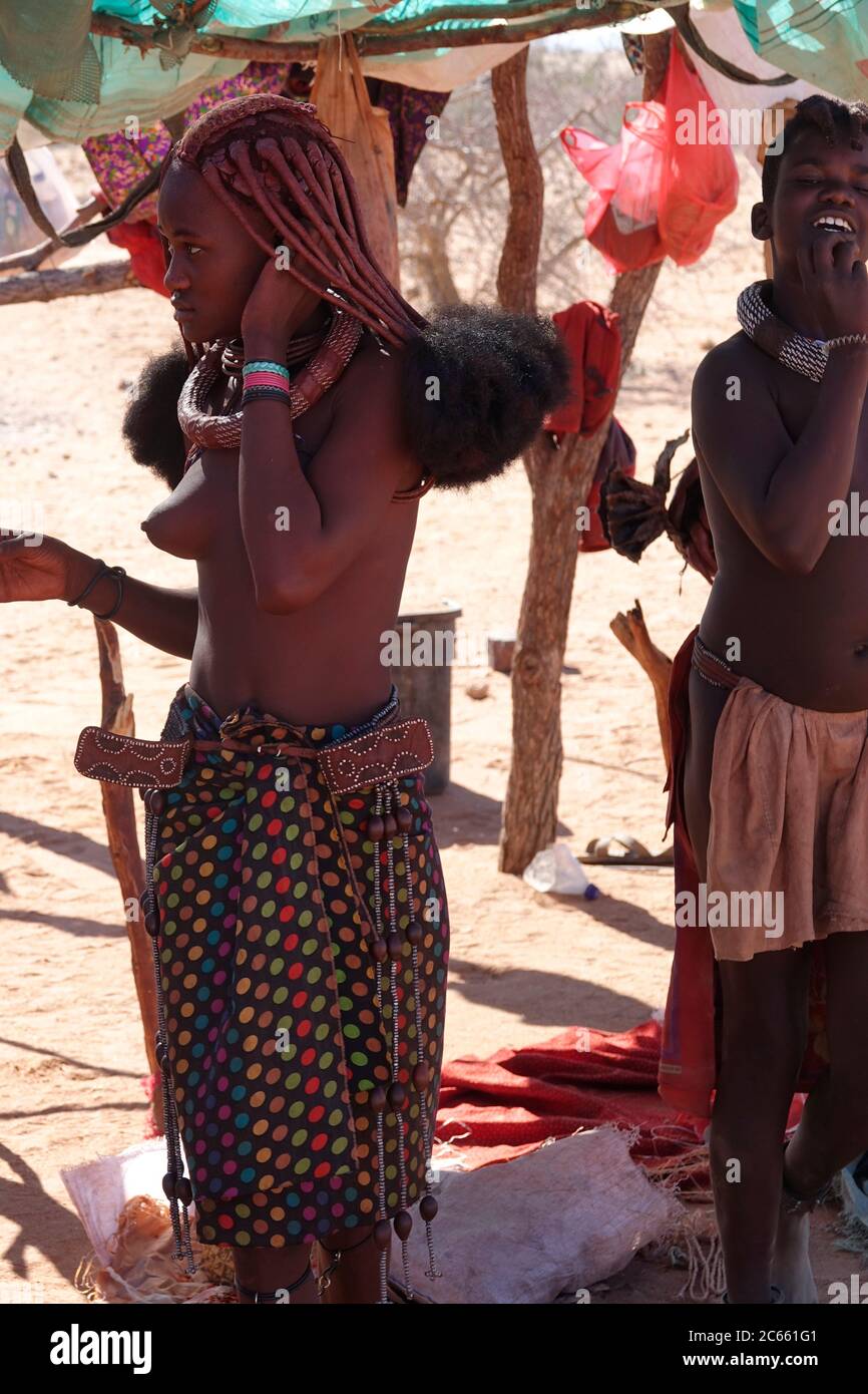 Afrika, Namibia, Himba-Stamm Stockfoto