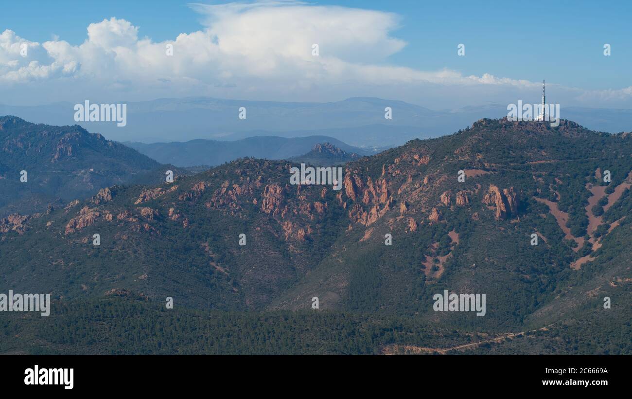 Pic de l'Ours von pic du Cap Roux in l'Esterel an der französischen riviera Stockfoto