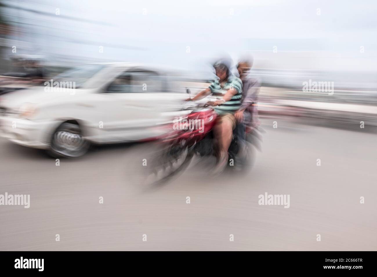 Straßenverkehr in Kathmandu, Nepal, vage, verschwommen Stockfoto