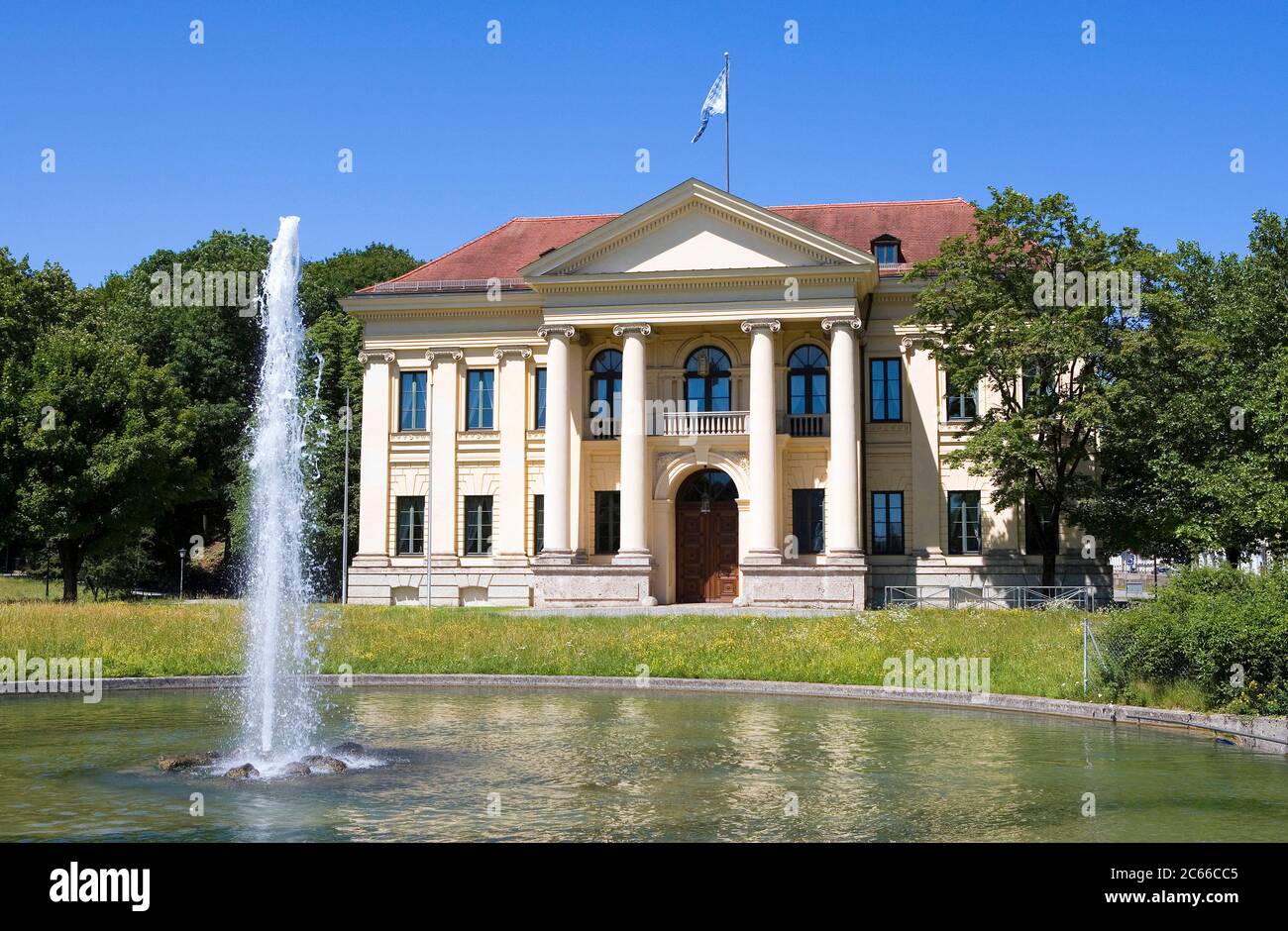 München, Prinz-Carl-Palais, frühklassizistisches Herrenhaus, das heute von der Landesregierung zu repräsentativen Zwecken genutzt wird, erbaut 1804 - 1806 von Carl von Fischer Stockfoto