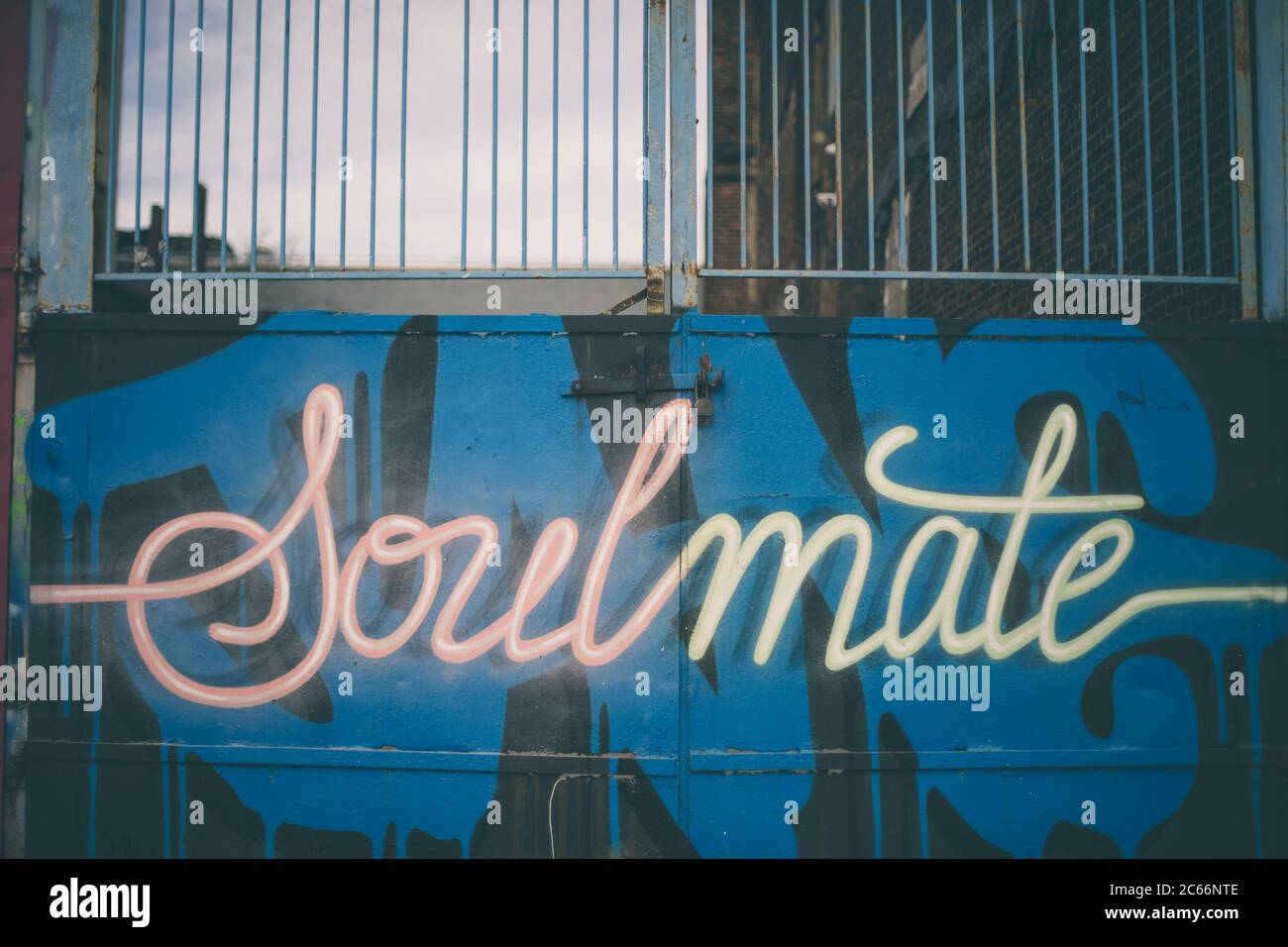 Soulmate street art Graffiti auf Straßen Bushwick Stockfoto