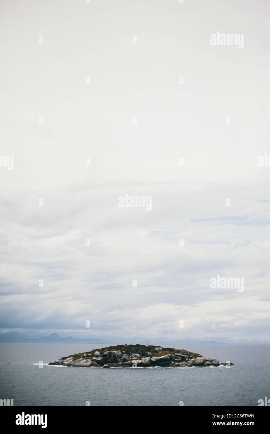 Winzige Insel in brasilien Stockfoto