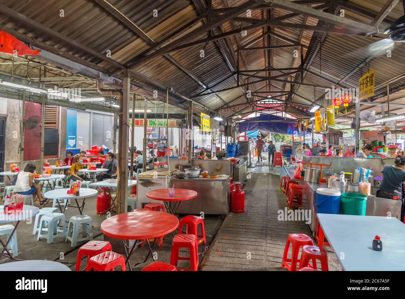 Hawker Stände auf der Madras Lane in Chinatown, Kuala Lumpur, Malaysia Stockfoto