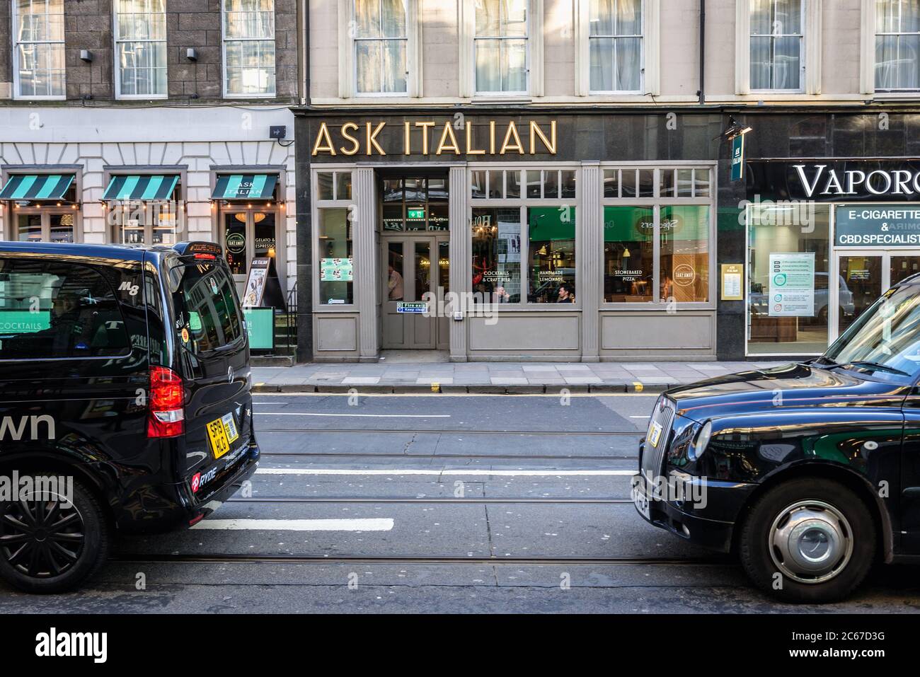 Fragen Sie das italienische Restaurant am Shandwick Place in Edinburgh, der Hauptstadt von Schottland, Teil von Großbritannien Stockfoto