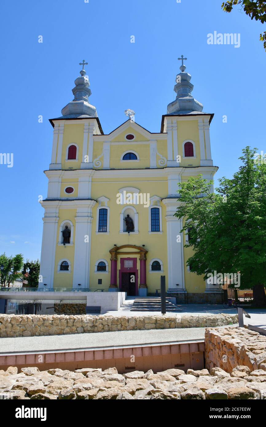 Römisch-Katholische Kirche Der Heiligen Dreifaltigkeit, Baia Mare, Nagybánya, Region Maramures, Rumänien Stockfoto