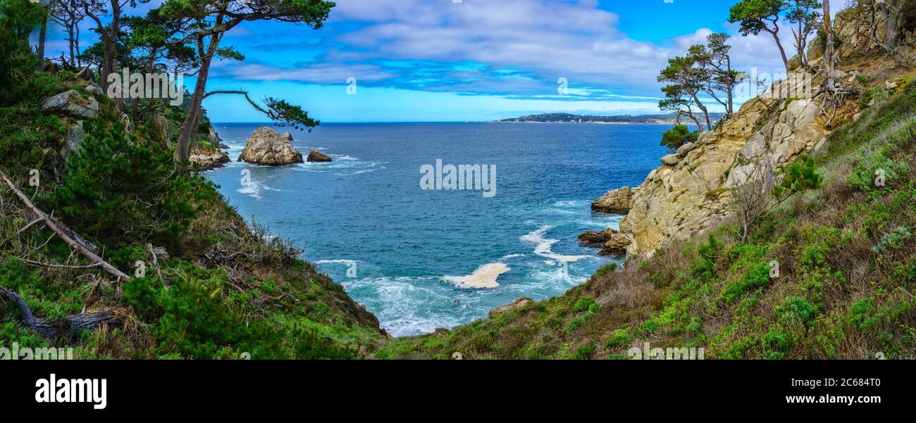 Blick auf Cypress Cove, Point Lobos State Preserve, Carmel, Kalifornien, USA Stockfoto