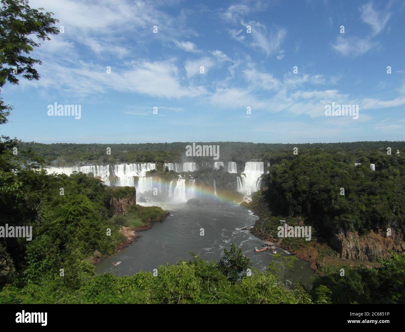 Schöne Natur von Brasilien: Wasserfälle Iguazu. Viel Wasser, Sonne und Glück Stockfoto