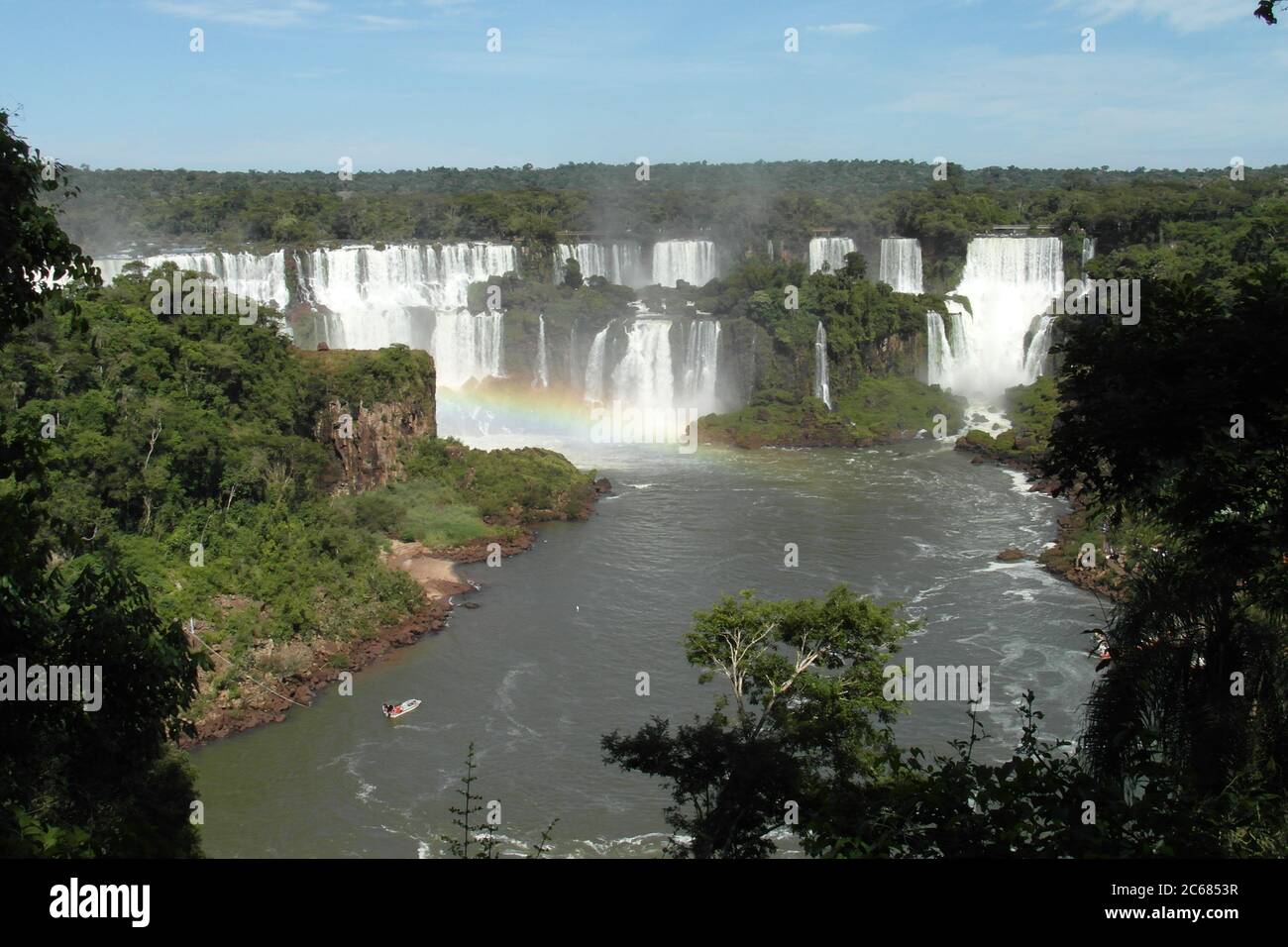 Schöne Natur von Brasilien: Wasserfälle Iguazu. Viel Wasser, Sonne und Glück Stockfoto