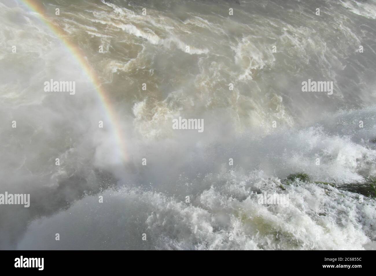 Schöne Natur von Brasilien: Wasserfälle Iguazu. Viel Wasser, Sonne und Glück Stockfoto
