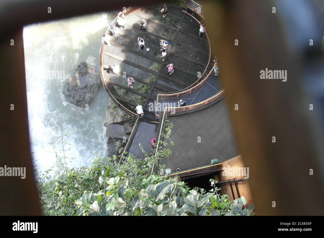 Schöne Natur von Brasilien: Wasserfälle Iguazu. Viel Wasser, Sonne und Glück Stockfoto