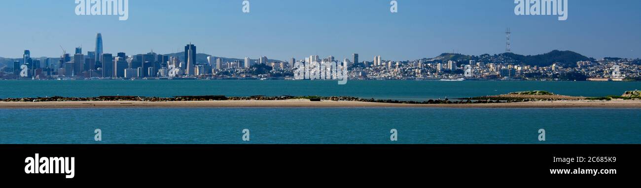 Blick auf San Francisco von Point Richmond Marina, Point Richmond, Kalifornien, USA Stockfoto
