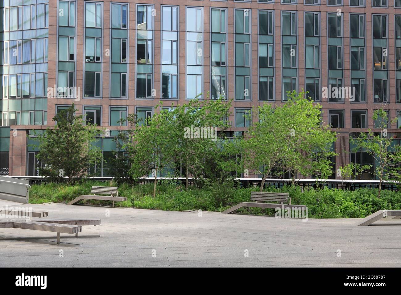 Der leere High Line Park wurde während der Sperrung durch das Hornonavirus geschlossen, Manhattan, New York City, USA Mai 2020 Stockfoto