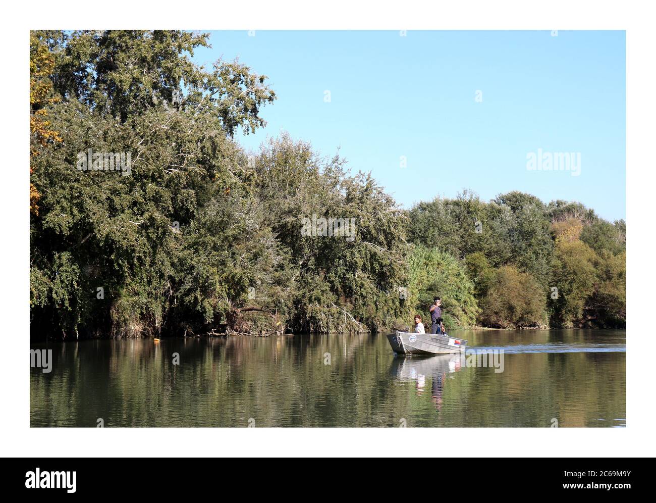 Roma, Italien. Juli 2020. Der Tiber zwischen Ponte Magliana und Ponte Marconi. Kredit: SPP Sport Presse Foto. /Alamy Live Nachrichten Stockfoto