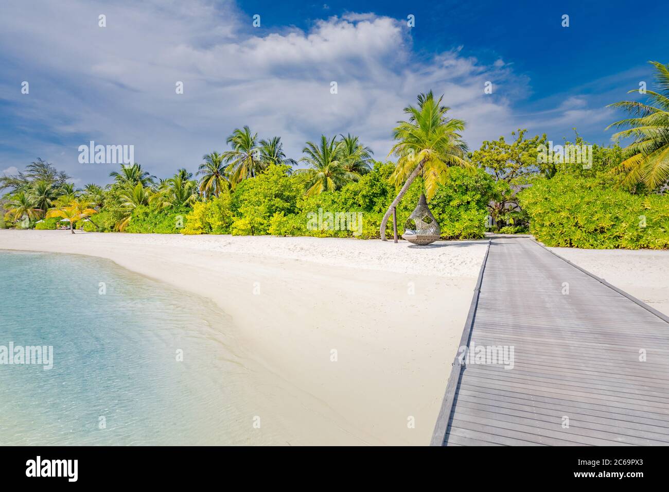 Tropisches Urlaubsziel, Malediven. Pier für Paradise Island Stockfoto