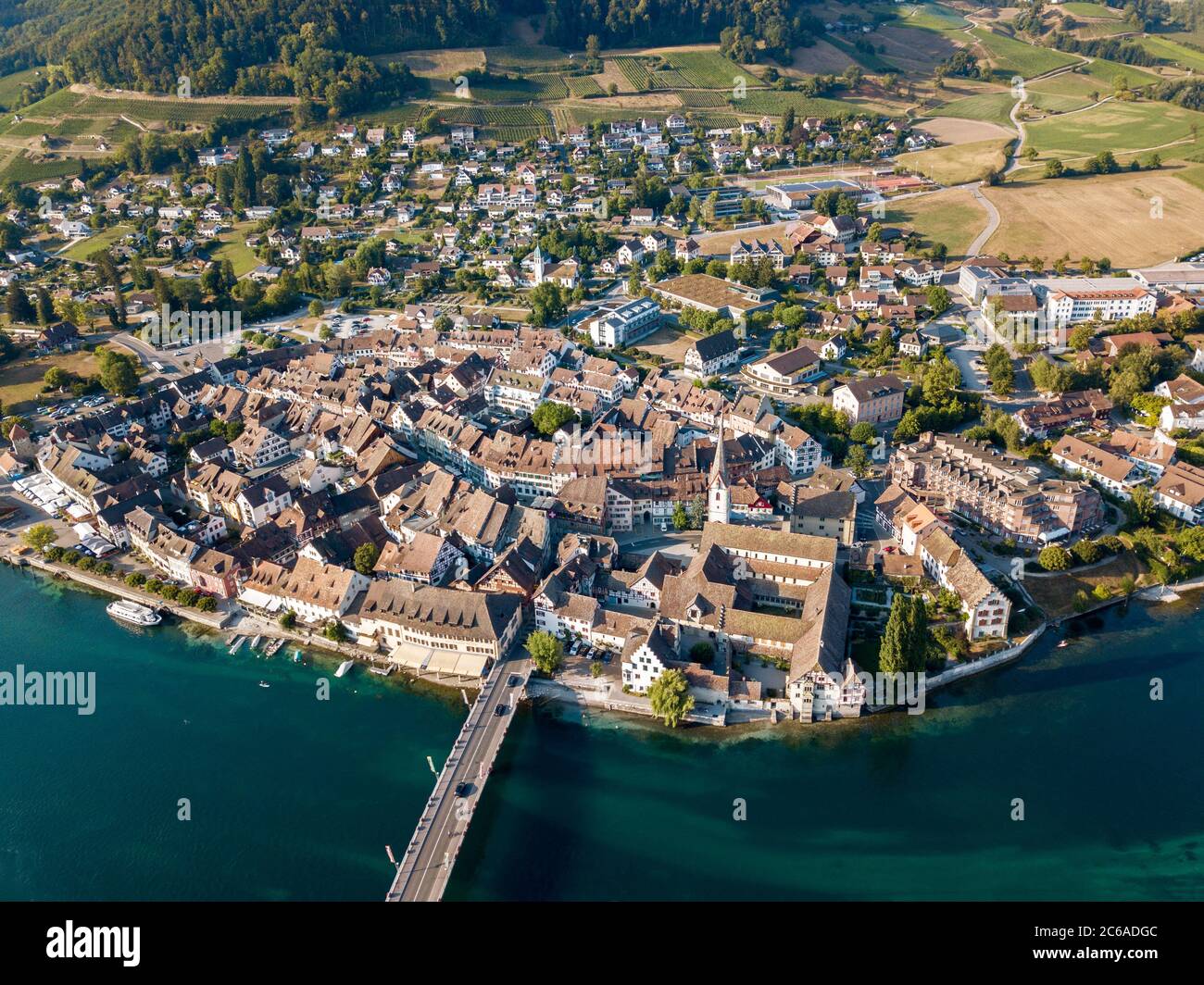 Luftaufnahme von Stein am Rhein, Schaffhausen, die eine berühmte Touristenattraktion an der Bodensee Region, Schweiz ist Stockfoto