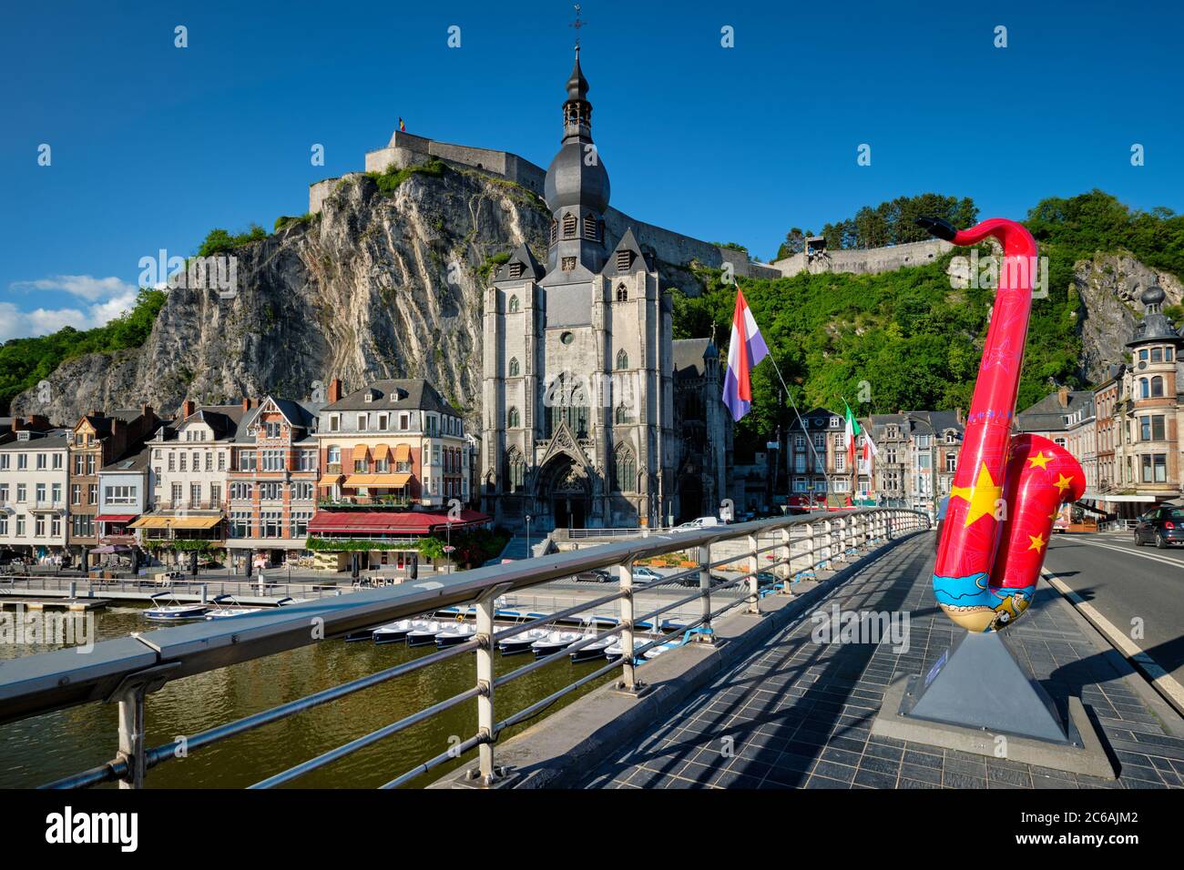 Blick auf die malerische Dinant Stadt. Belgien Stockfoto