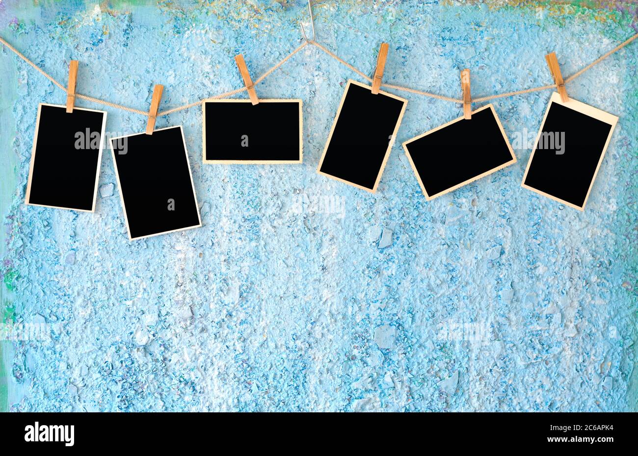 Alte Fotos, leere Bilderrahmen, Platz für Bilder Stockfoto