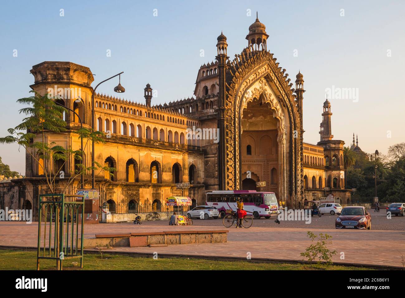 Rumi Darwaza, Lucknow, Uttar Pradesh, Indien, Asien Stockfoto