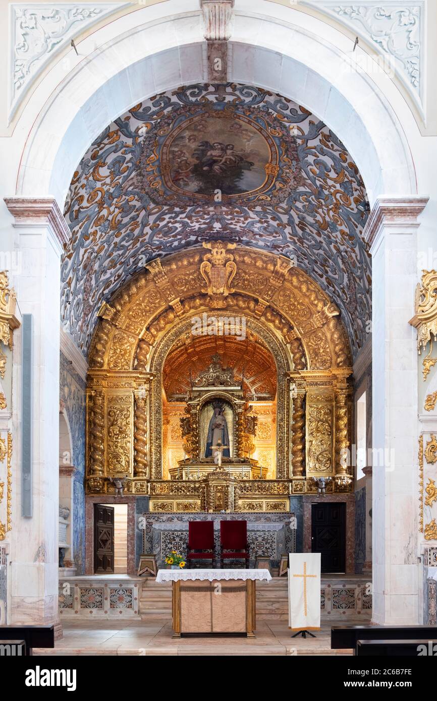 Barocke Innenansicht der Kapelle des Klosters Espinheiro, Evora, Alentejo, Portugal, Europa Stockfoto