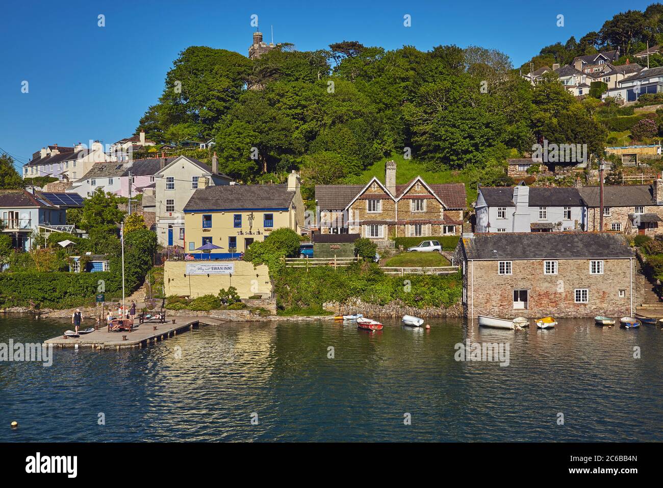 Ein Quintessenz Devon Flussdorf Noss Mayo, am Fluss Yealm, in der Nähe von Plymouth, an Devon Südküste, Devon, England, Großbritannien, Euro Stockfoto