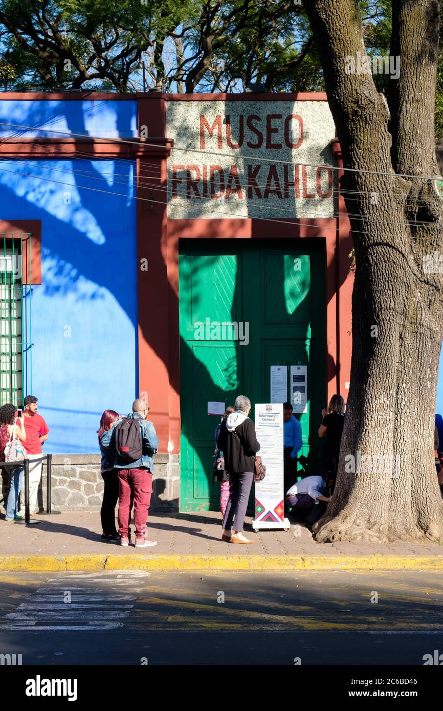 Das Frida Kahlo Museum auch bekannt als das Blaue Haus in Coyoacan in Mexiko-Stadt Stockfoto