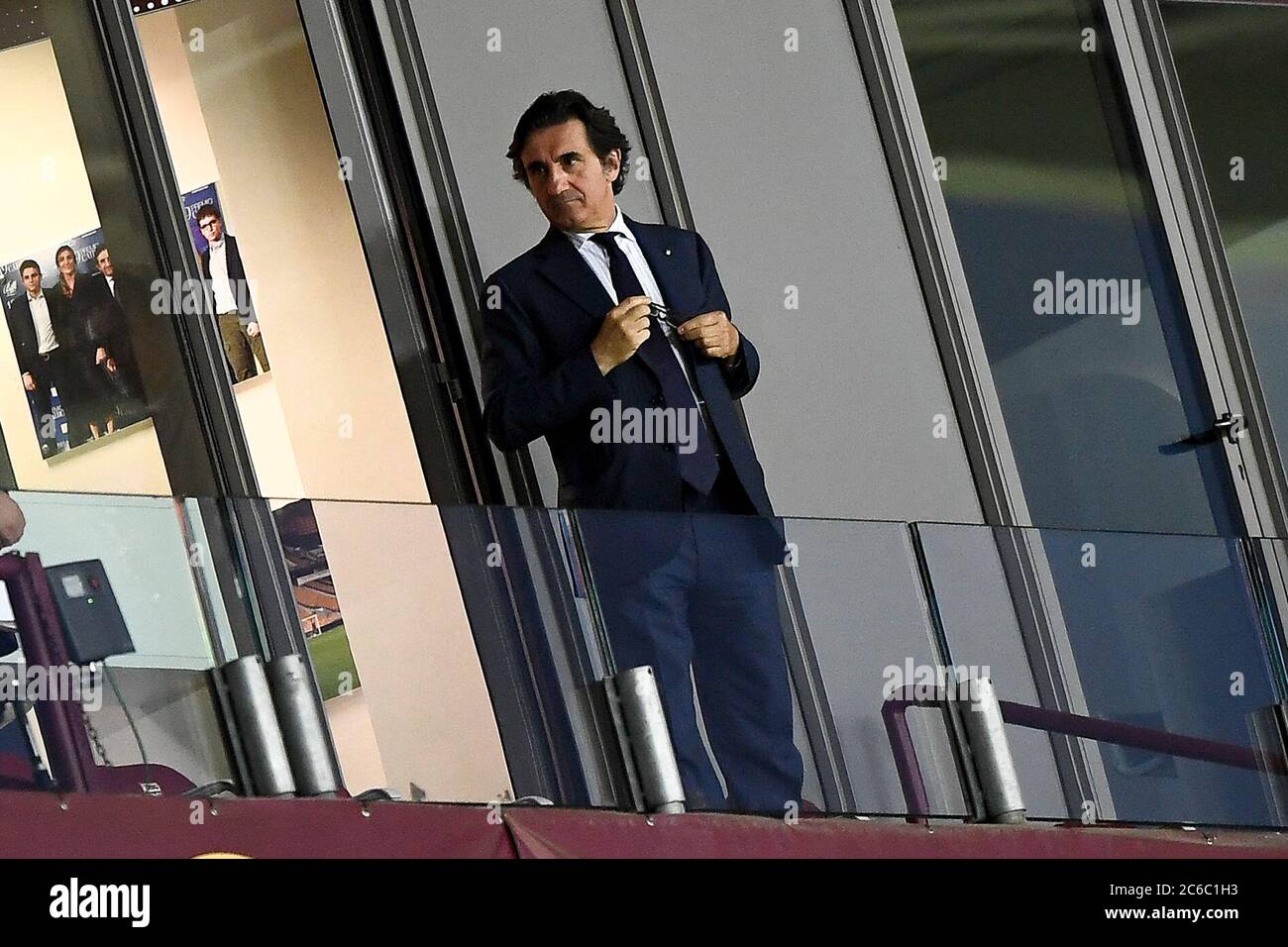 Turin, Italien. Juli 2020. TURIN, ITALIEN - 08. Juli 2020: Urbano Cairo nimmt an der Serie A Fußballspiel zwischen Turin FC und Brescia Calcio. (Foto von Nicolò Campo/Sipa USA) Quelle: SIPA USA/Alamy Live News Stockfoto