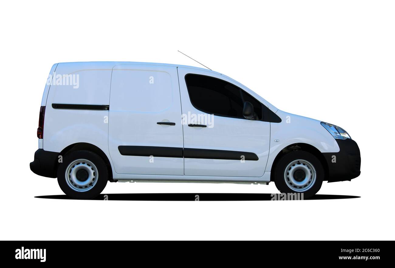 Weißer Lieferwagen Seitenansicht. Weißes Nutzfahrzeug isoliert auf weißem Hintergrund. Stockfoto